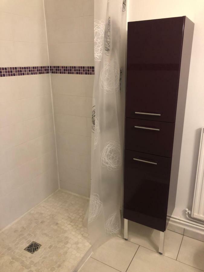 Chambre Les Loges Nevers Extérieur photo